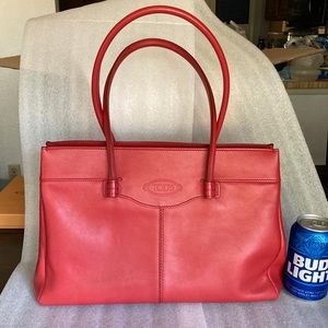 Authentic like New Tod’s calfskin tote